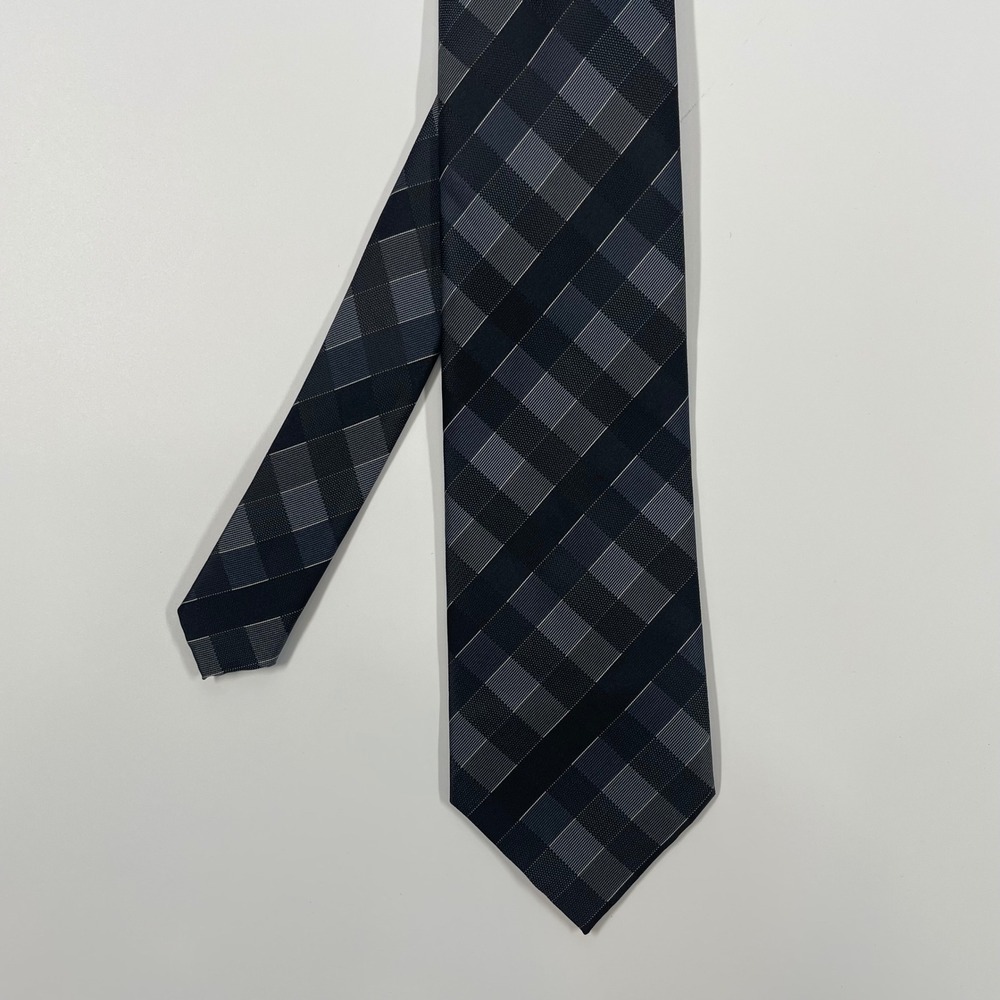 Cruise Club Grey Black Checkered Plaid Microfiber Necktie Mens OS